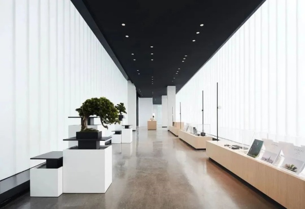 留白美學(xué)讓展廳高級(jí)感翻倍的黃金法則