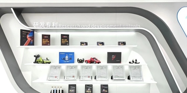 探秘艾馳汽車(chē)保護(hù)膜展廳：每一處都藏著專(zhuān)業(yè)與實(shí)力