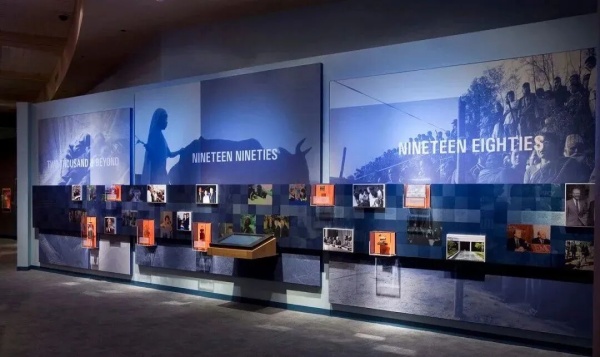 告別單調！5種展品+展墻組合，讓展廳層次感拉滿